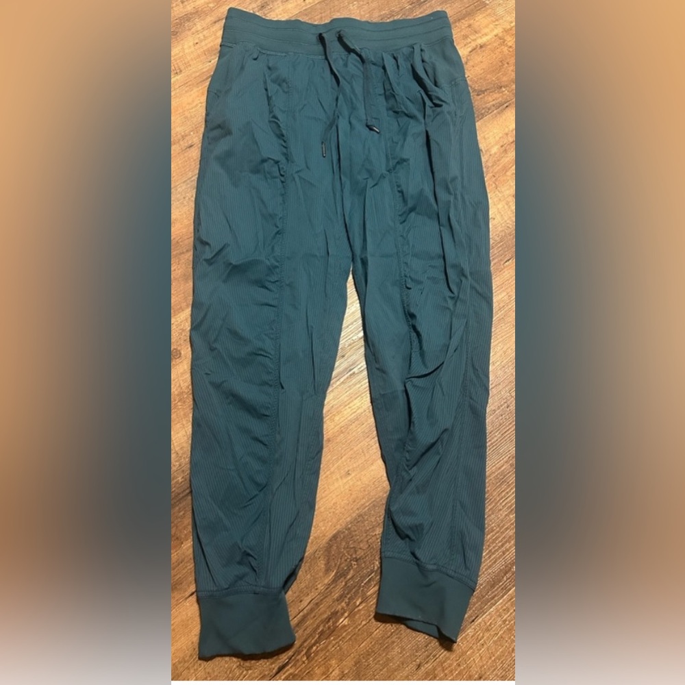 Lulu Dance Studio Joggers size 12, Jasper green